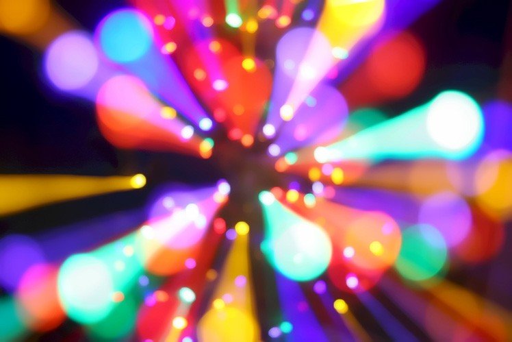 【摄影技巧】3 个利用「手持 + 慢快门」拍出精彩相片的技巧