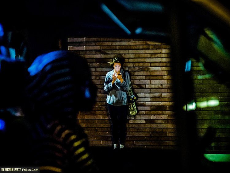 怎样降服陌头拍摄摄影陌生人的惊骇感 怎样降服陌头拍摄摄影陌生人的惊骇感